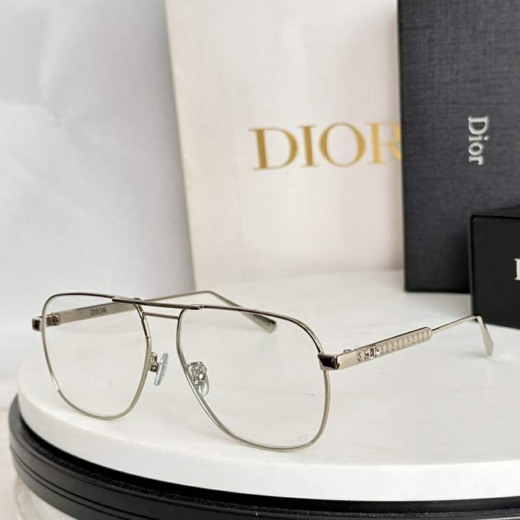 Picture of Dior Sunglasses _SKUfw77643975fw